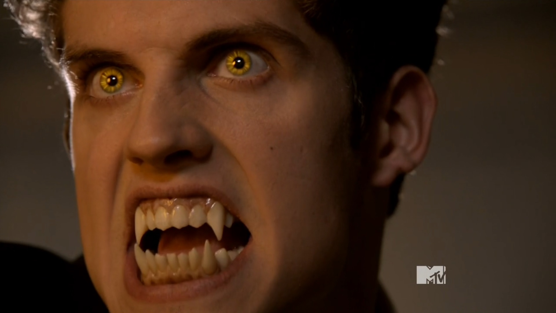 Teen_Wolf_Season_3_Episode_17_Silverfinger_Daniel_Sharman_Isaac_Lahey_Werewolf